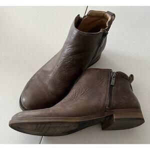 Franco Sarto Boots Womens 8 M Keegan Ankle Booties Brown Leather Side Zip Casual